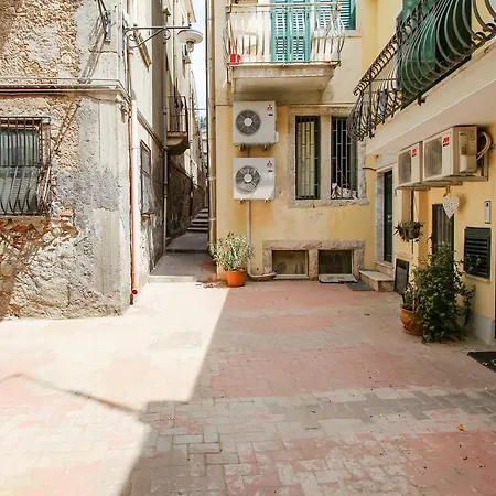 Sunny Experience Apartman